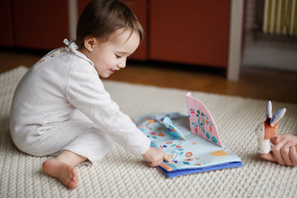 Livre d'éveil pop-up en tissu | Gabin Lapin