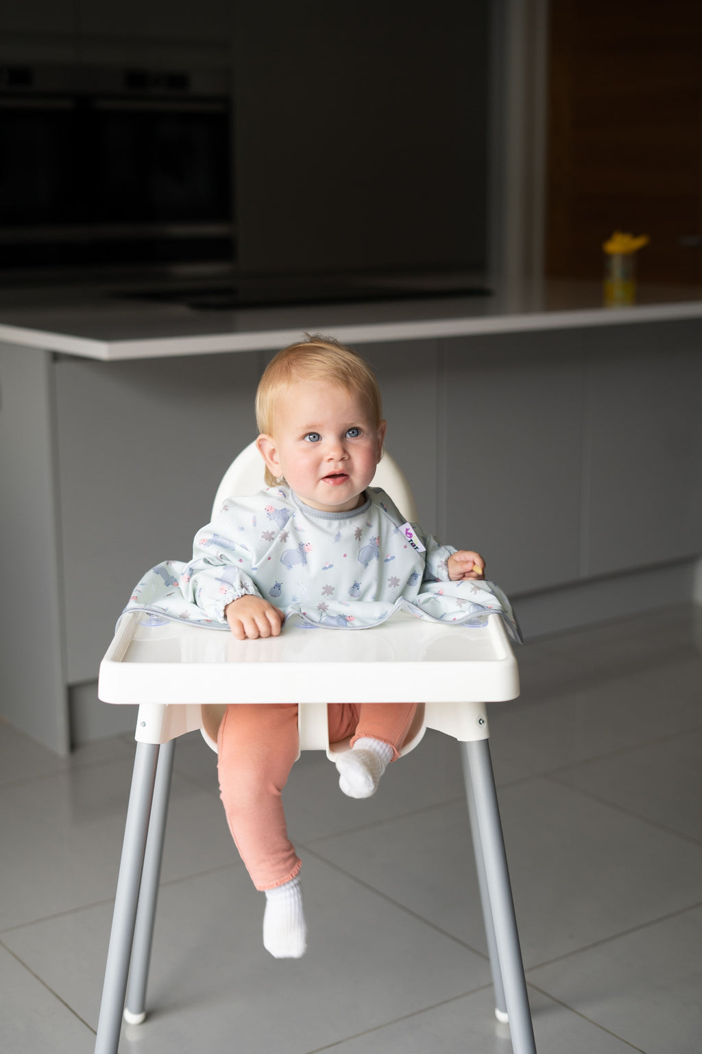 Bavoir manches longues à ventouses | Hippopotame