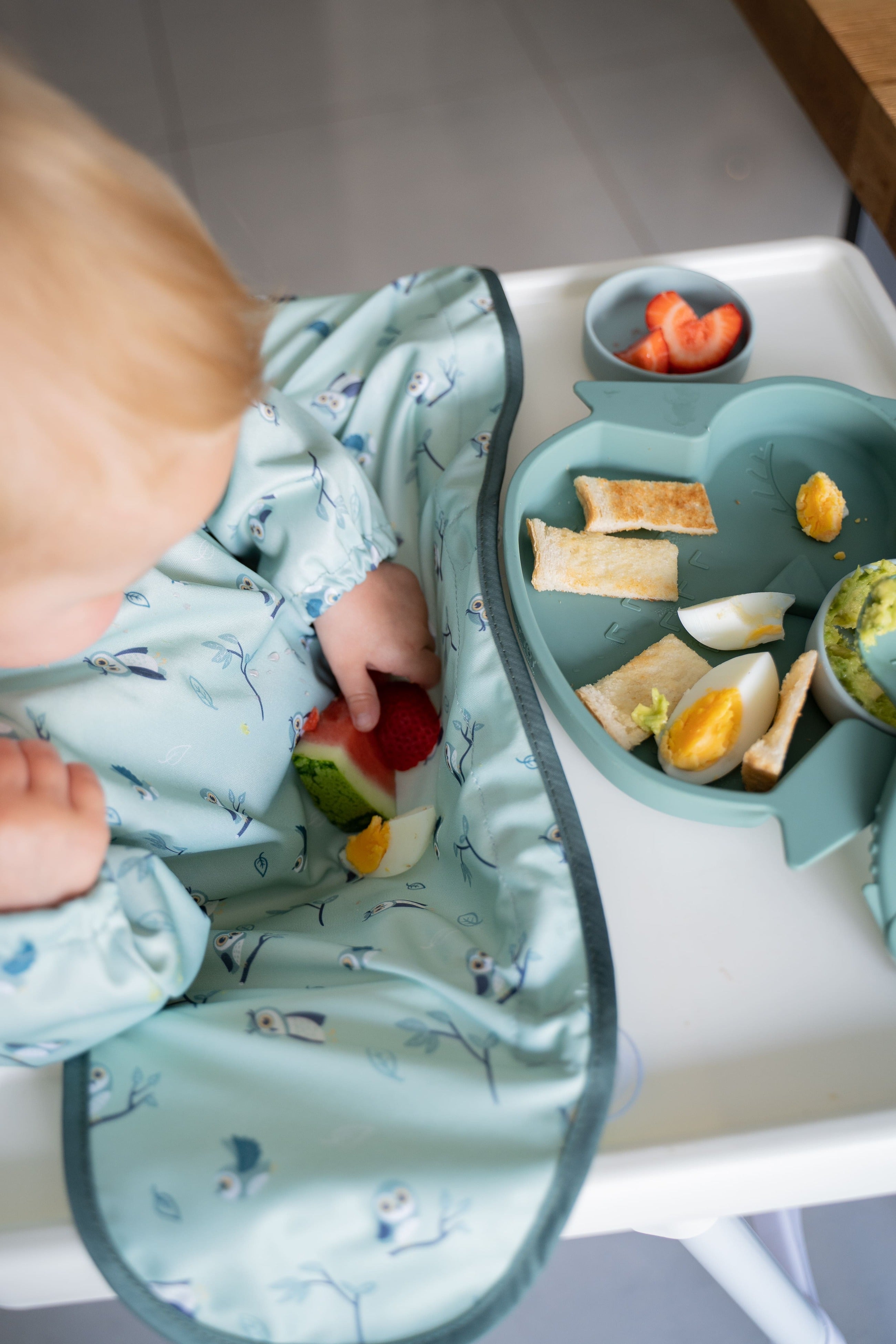 Bavoir manches longues à ventouses | Hippopotame