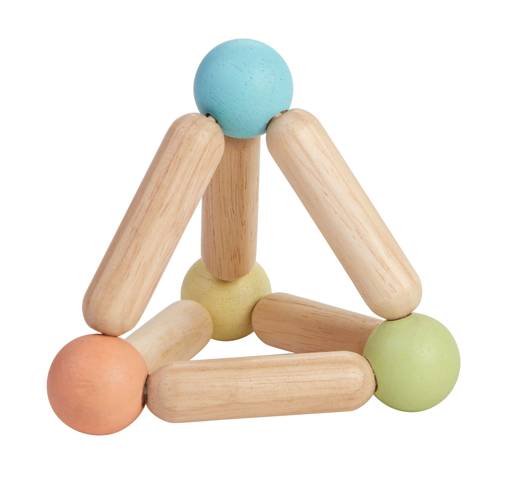 Hochet triangle en bois avec boule à grelot