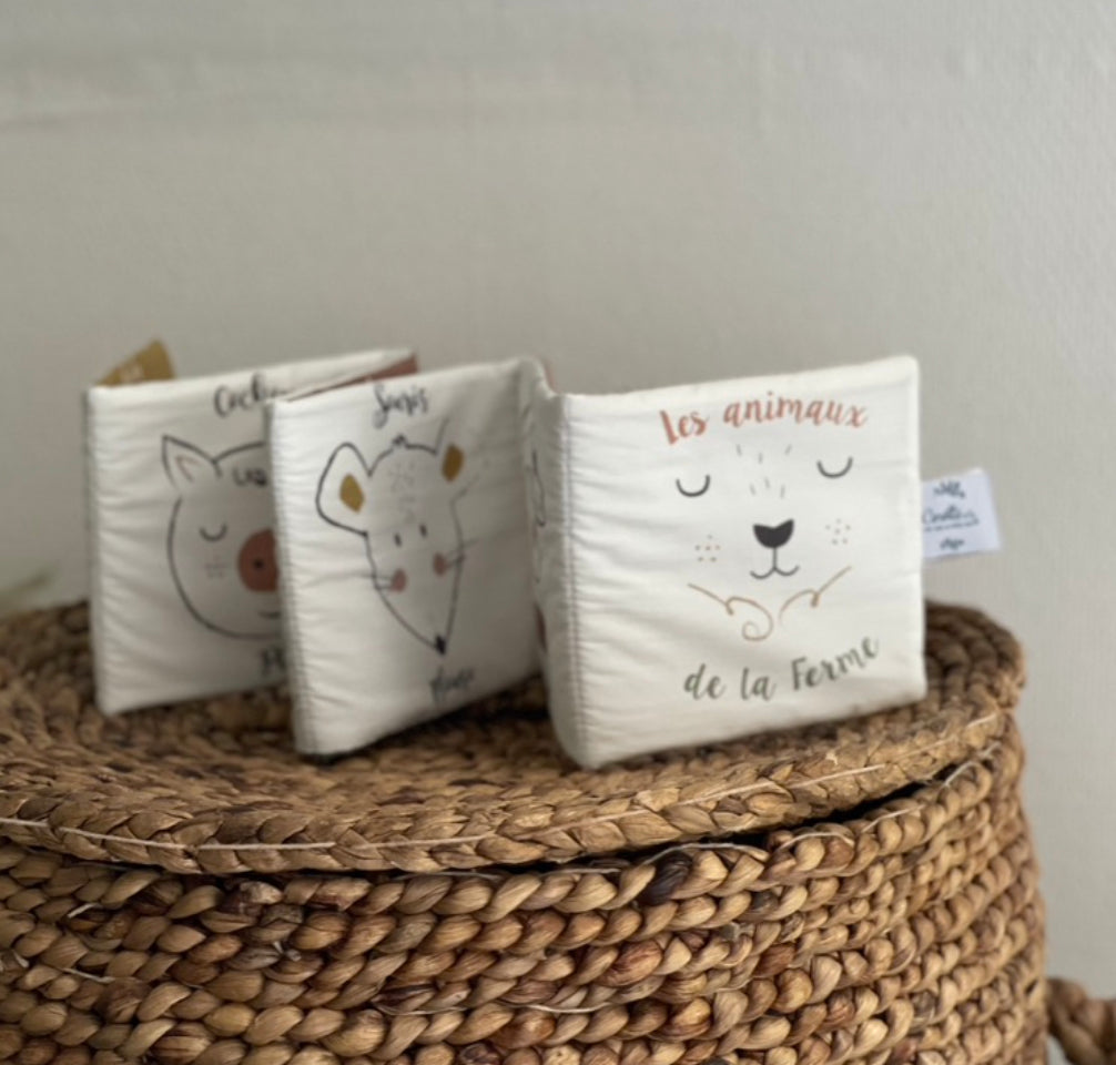 Livre d'éveil en coton bio | Les Animaux de la Ferme